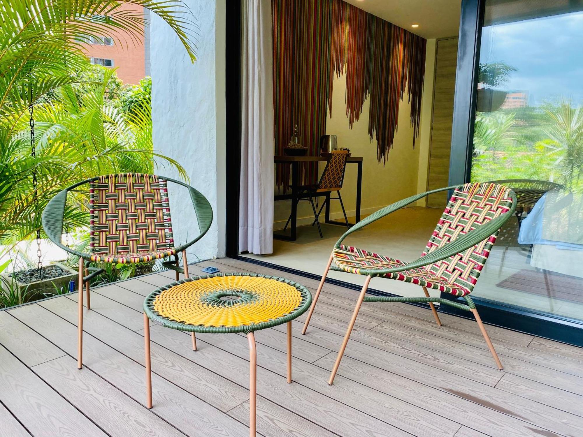 Patio Del Mundo Hotel Medellin Room photo